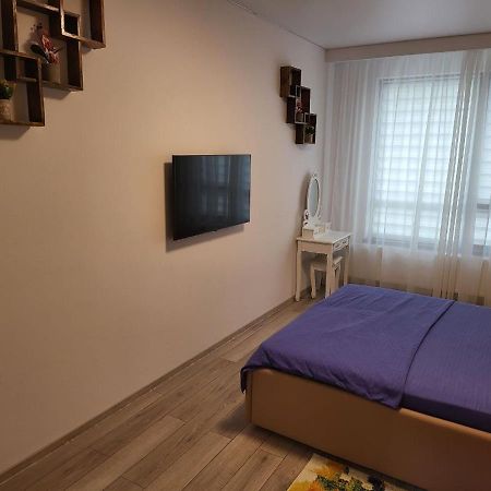 Eva Apartament Apartment Galati Exterior photo